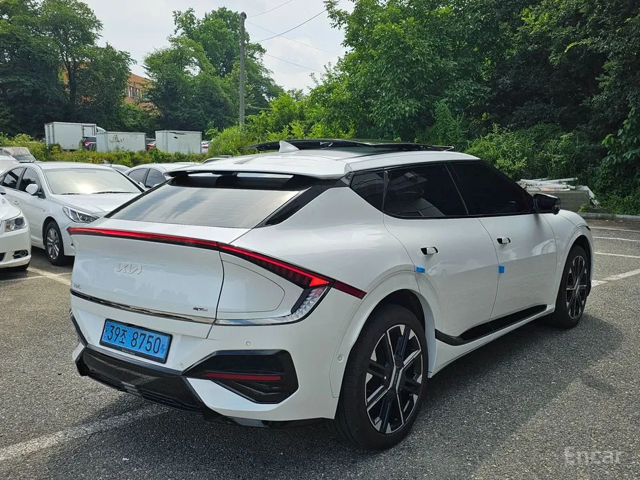 Фото 5 - Kia EV6