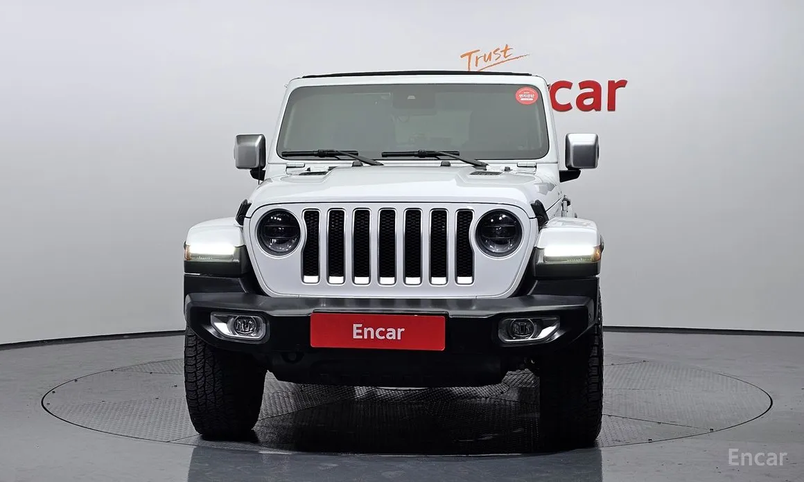 Фото 3 - Jeep Wrangler