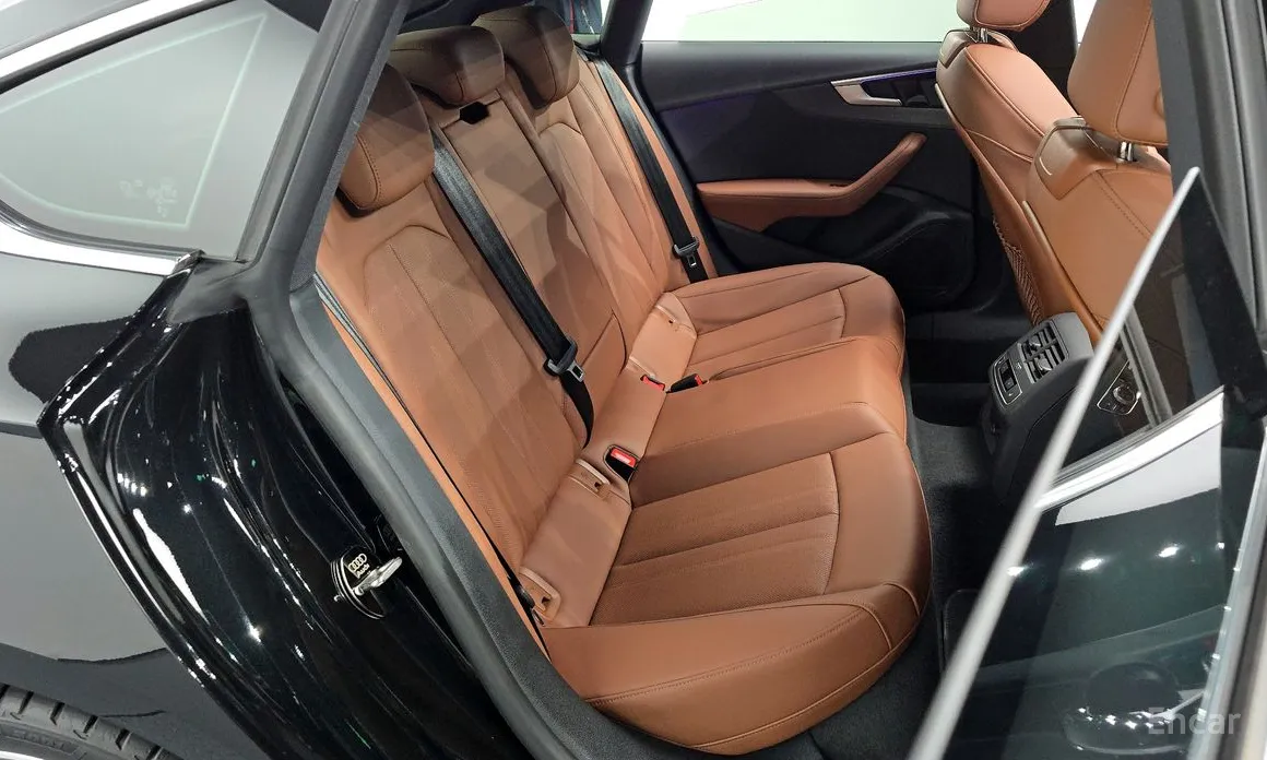 Фото 12 - Audi A5