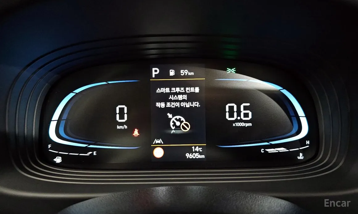 Фото 8 - Hyundai Venue