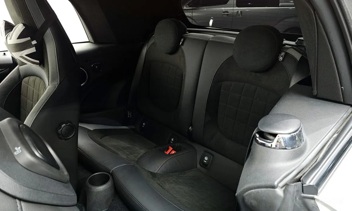 Фото 12 - Mini Cooper Convertible