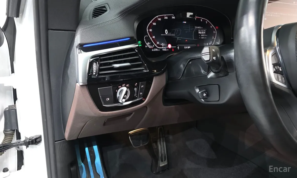 Фото 13 - BMW Gran Turismo