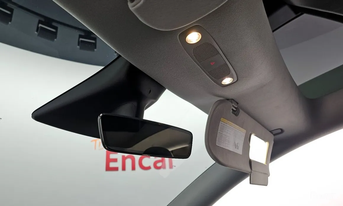 Фото 18 - Tesla Model Y