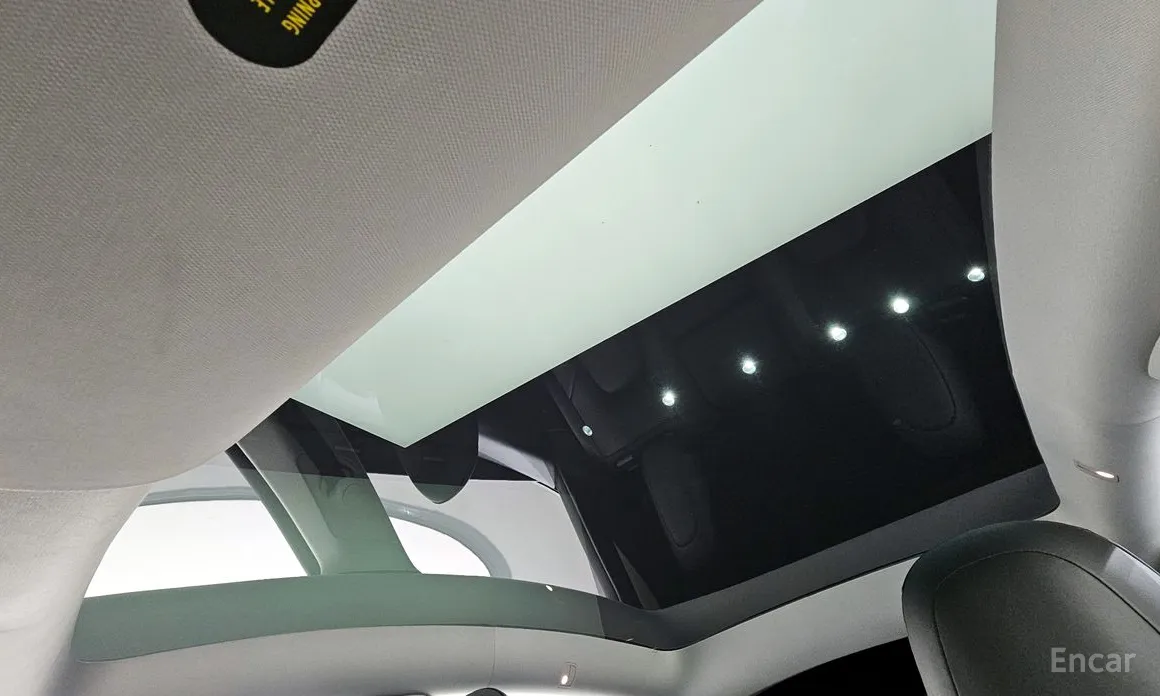 Фото 19 - Tesla Model Y
