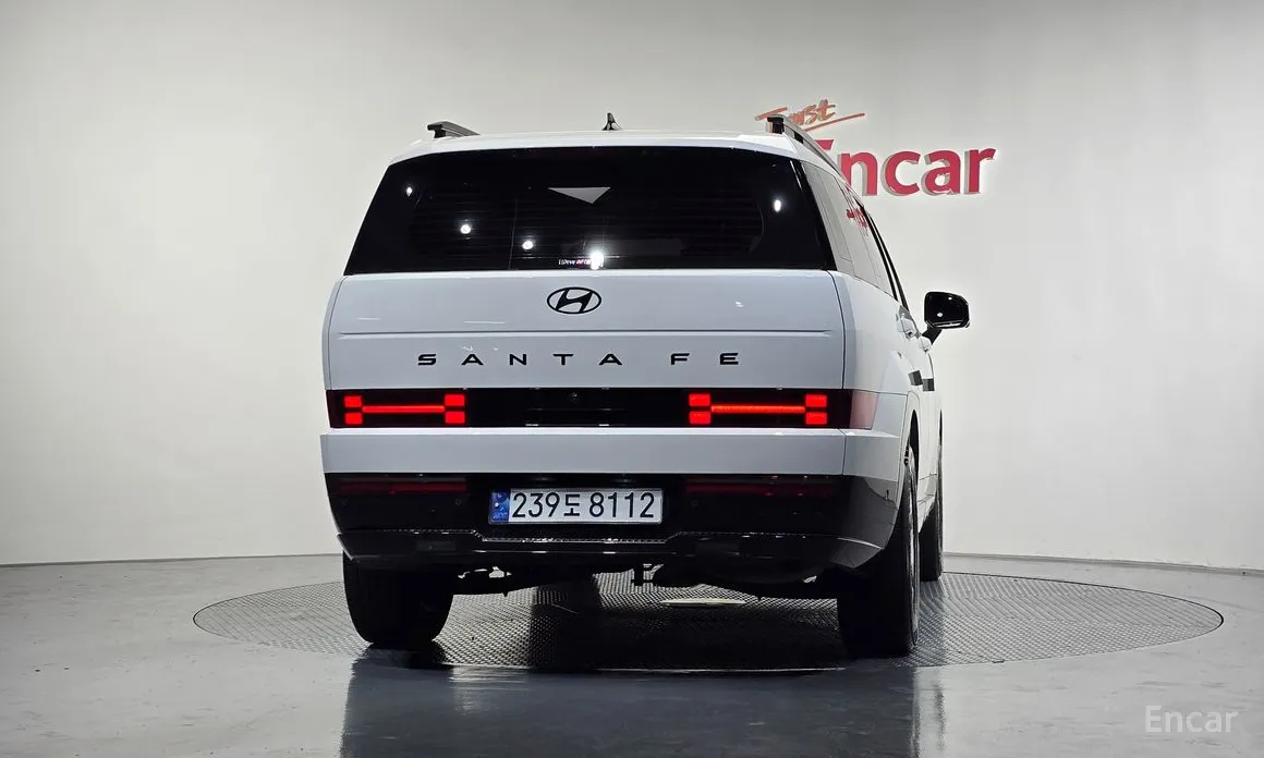 Фото 4 - Hyundai Santa Fe