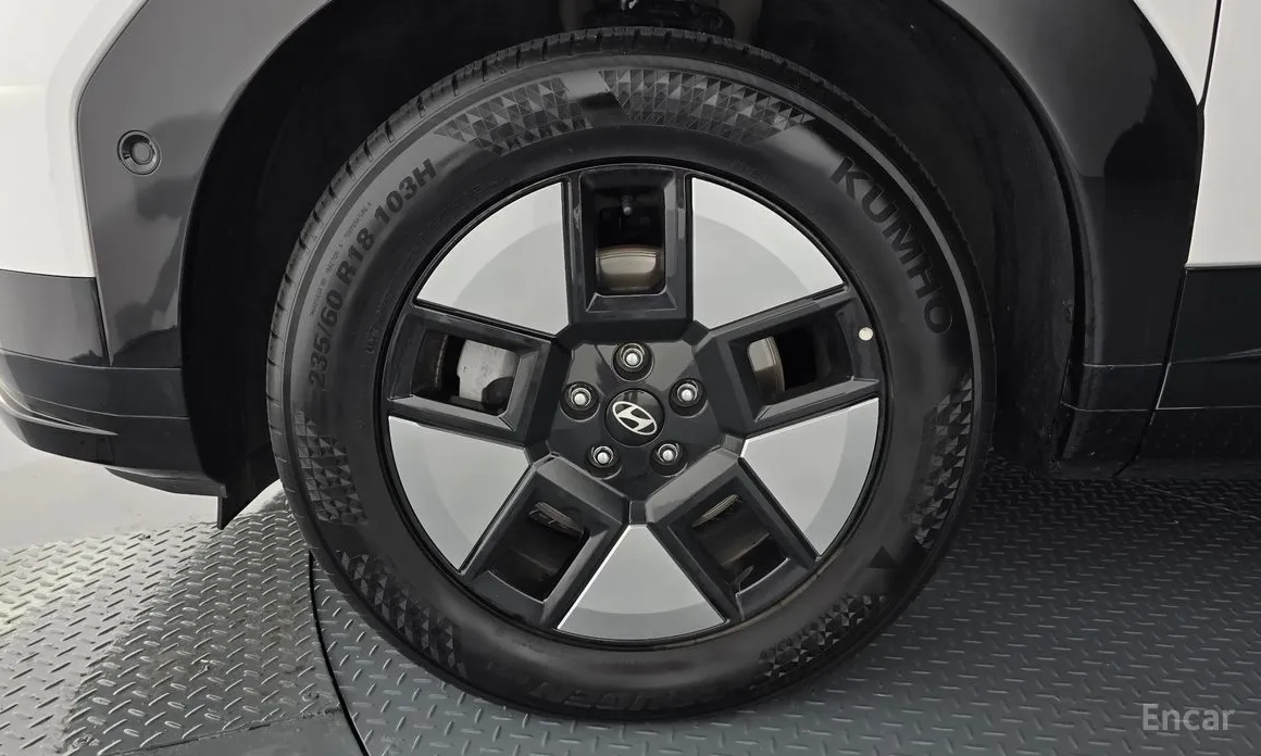 Фото 5 - Hyundai Santa Fe