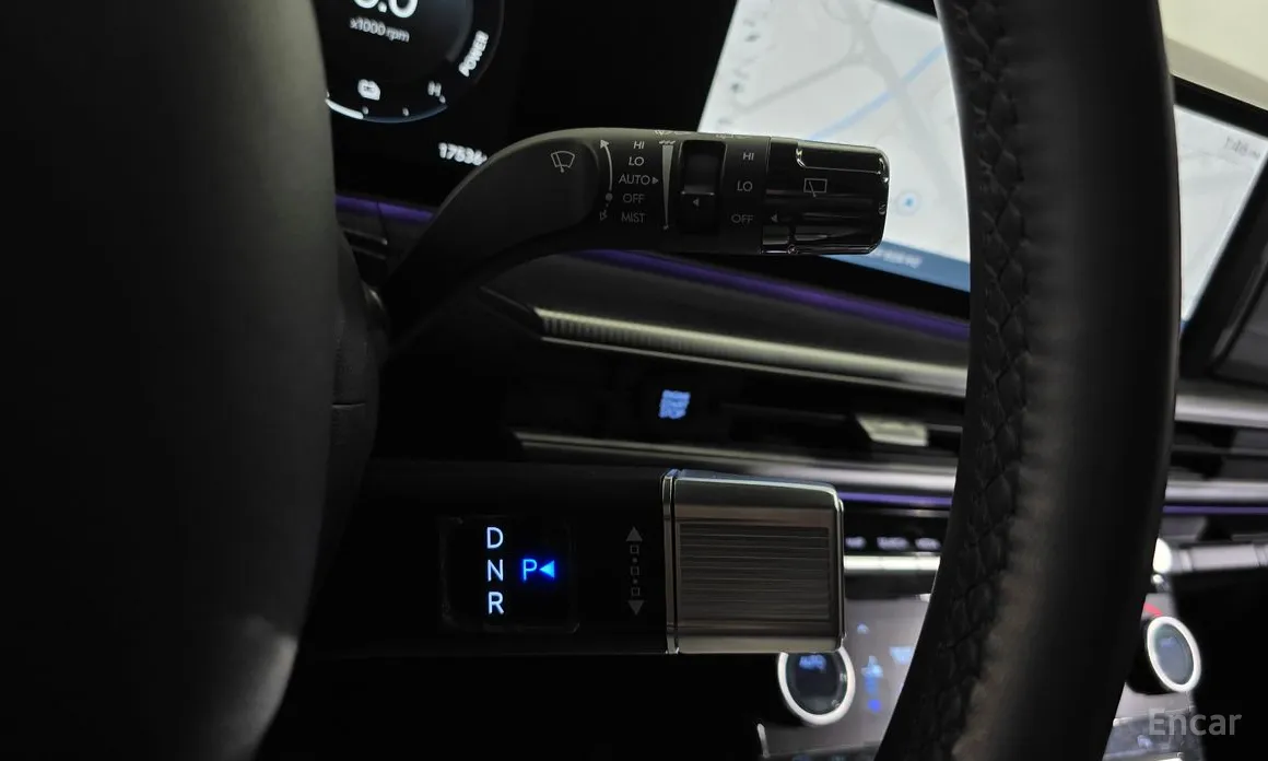 Фото 9 - Hyundai Santa Fe