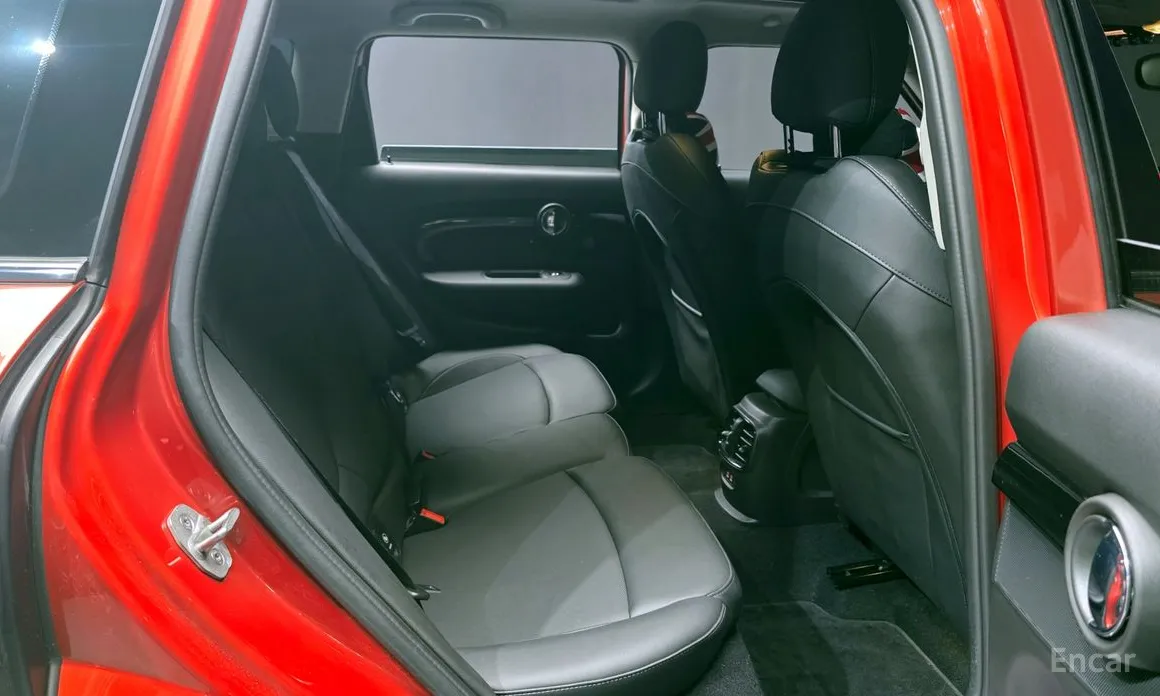 Фото 12 - Mini Clubman