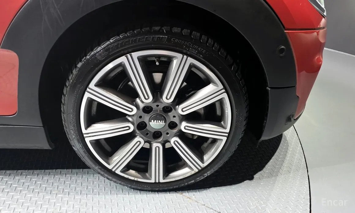 Фото 5 - Mini Clubman