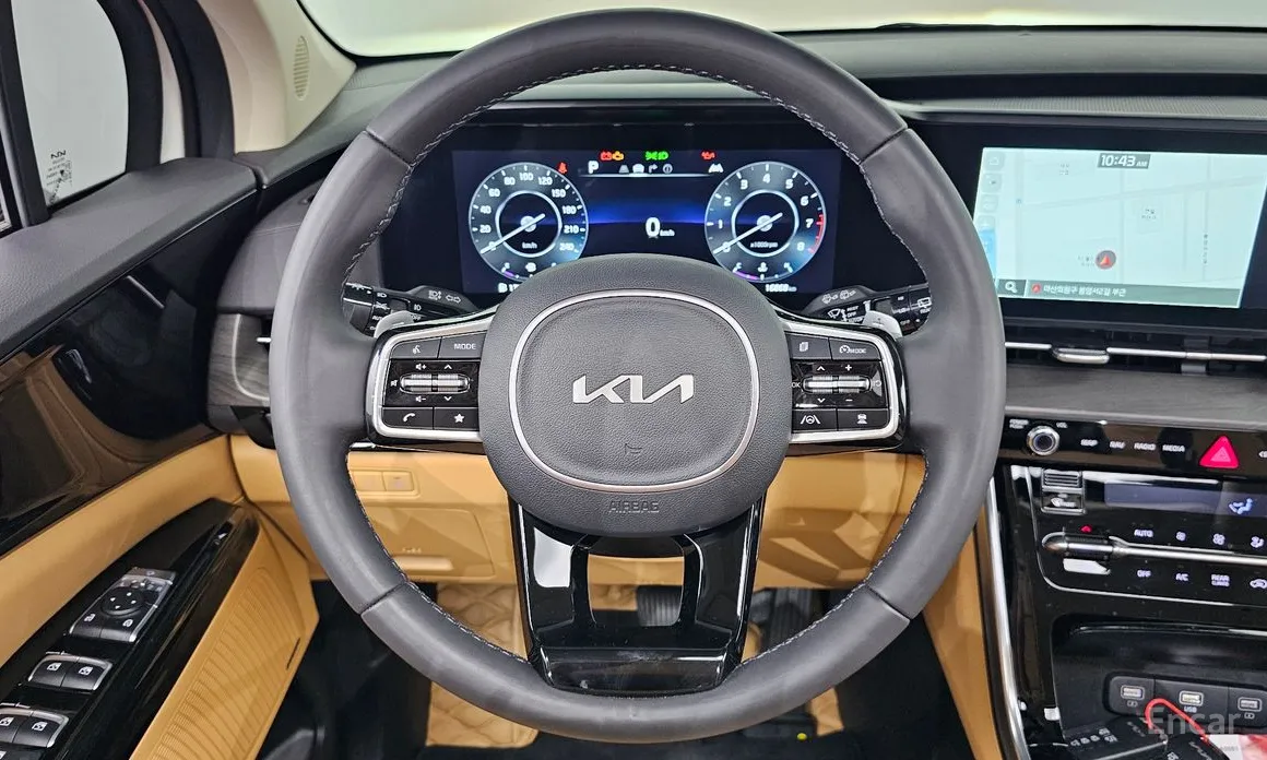 Фото 13 - Kia Carnival