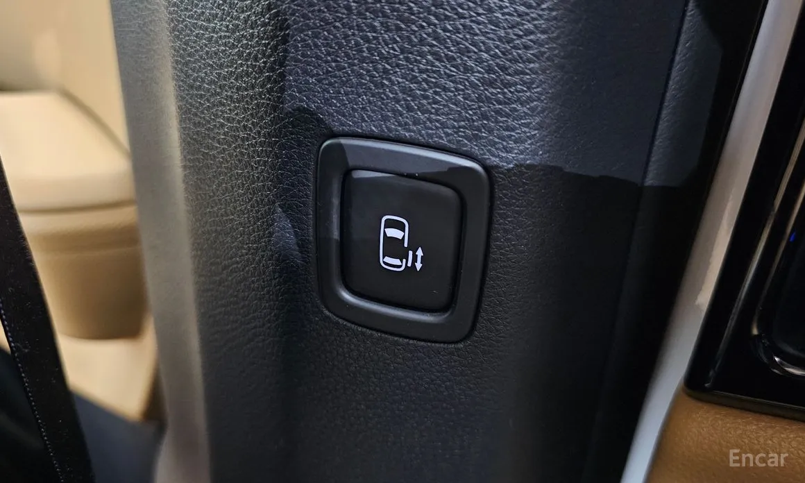 Фото 18 - Kia Carnival