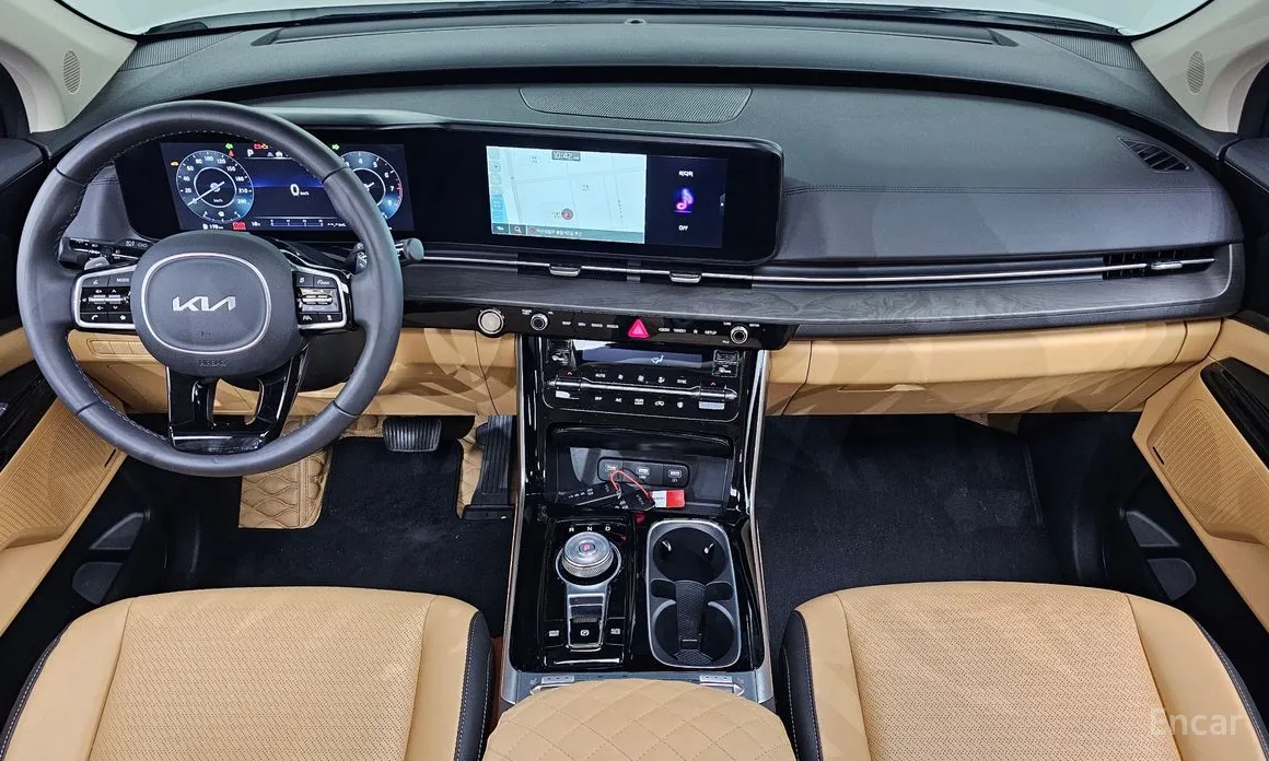 Фото 7 - Kia Carnival