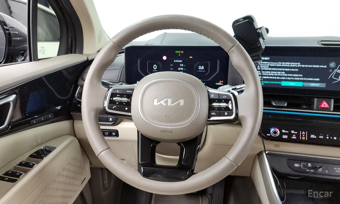 Фото 13 - Kia Carnival