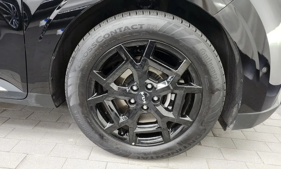 Фото 5 - Kia Carnival