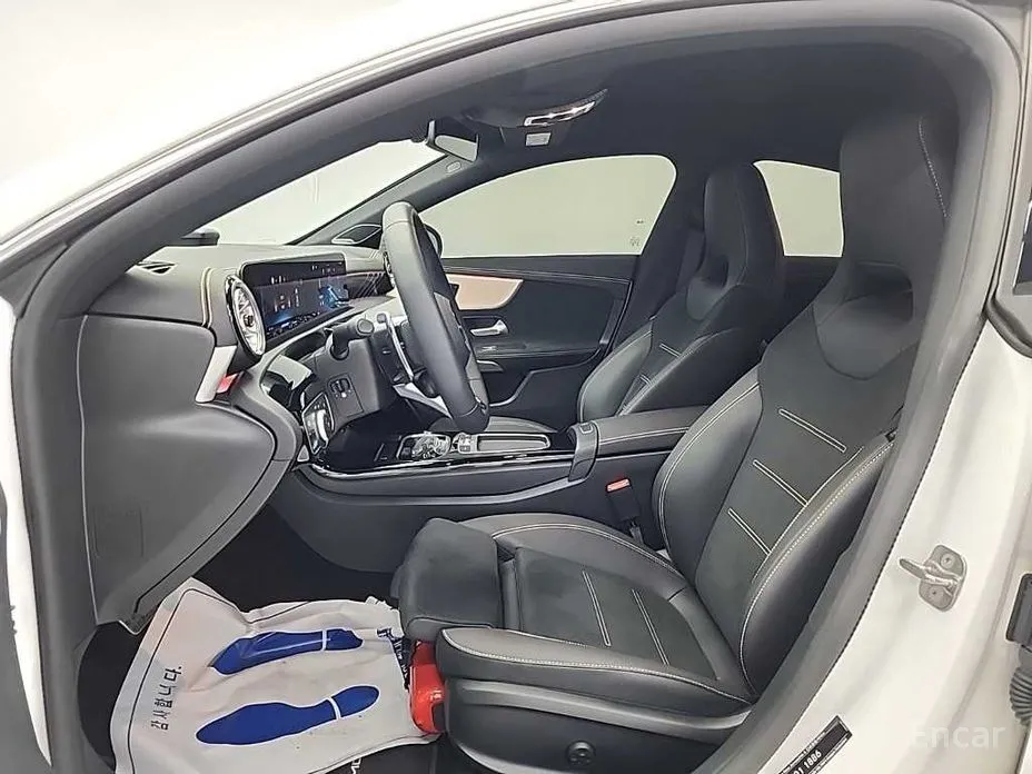 Фото 11 - Mercedes-Benz CLA-Class