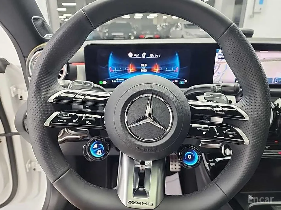 Фото 9 - Mercedes-Benz CLA-Class