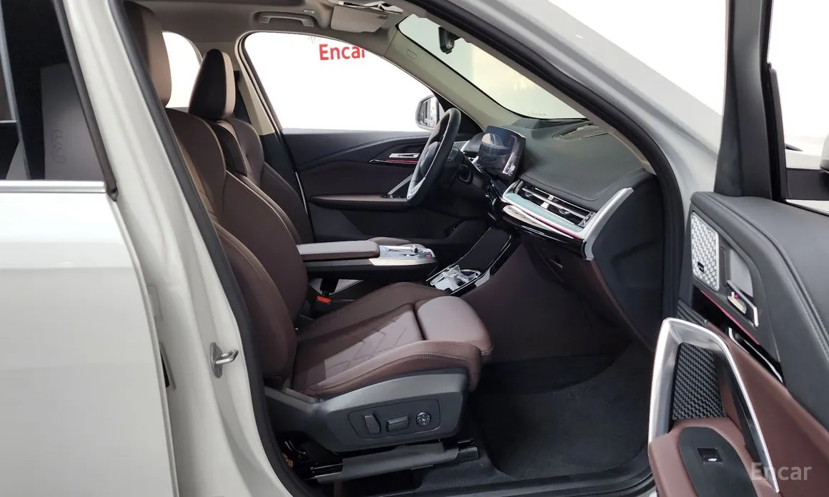 Фото 11 - BMW X1