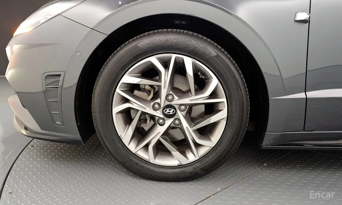 Фото 5 - Hyundai Sonata