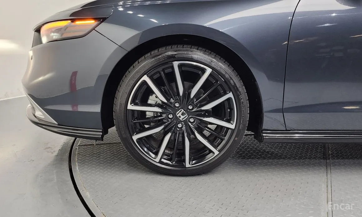 Фото 5 - Honda Accord