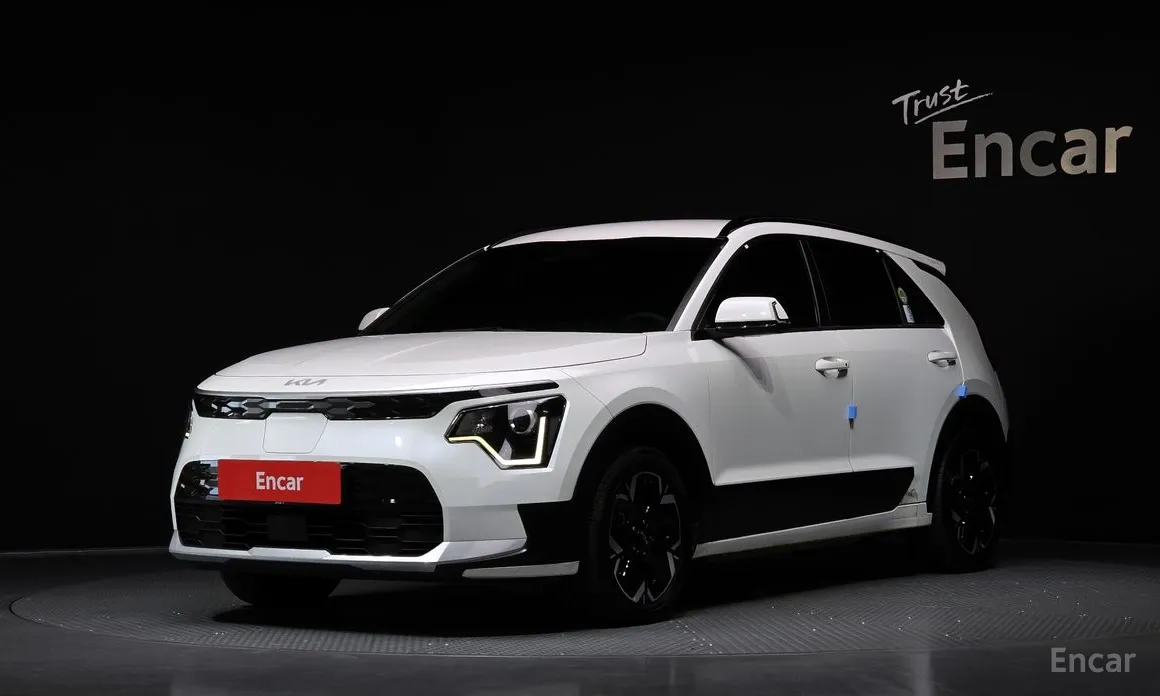 Фото 1 - Kia Niro