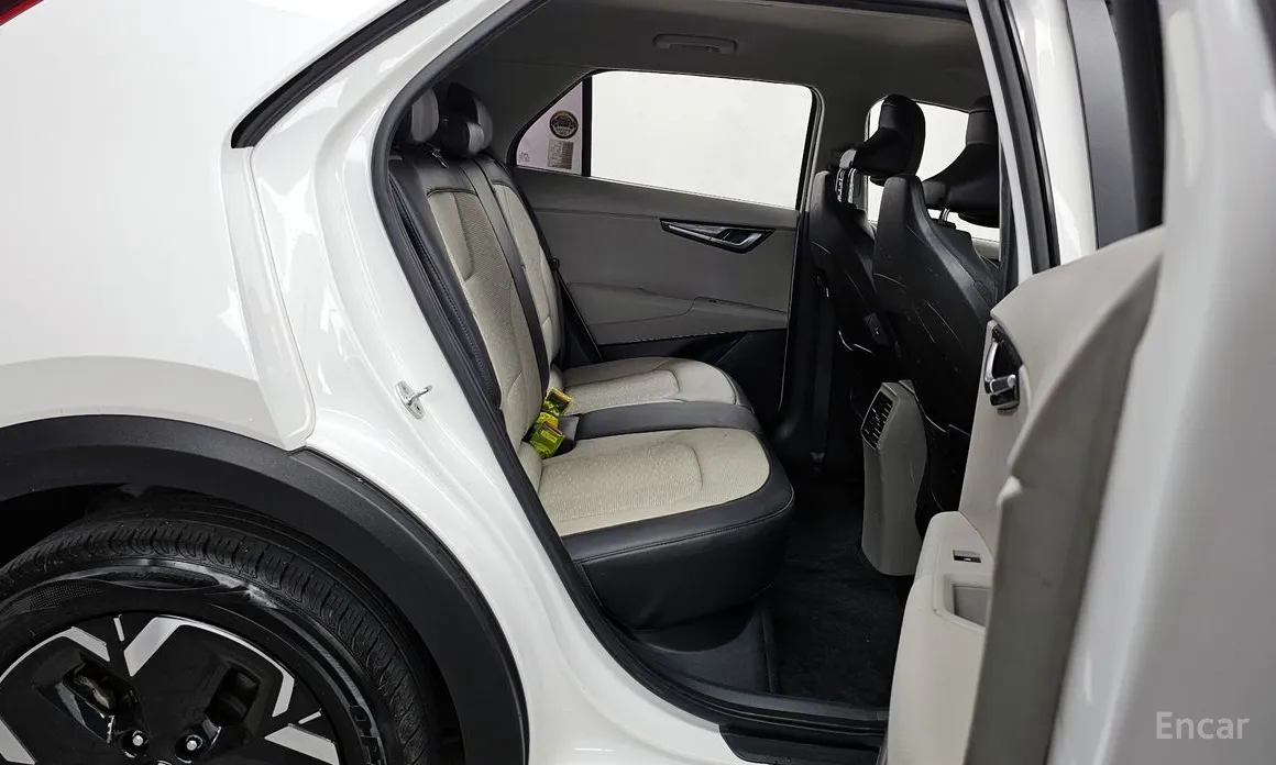 Фото 12 - Kia Niro