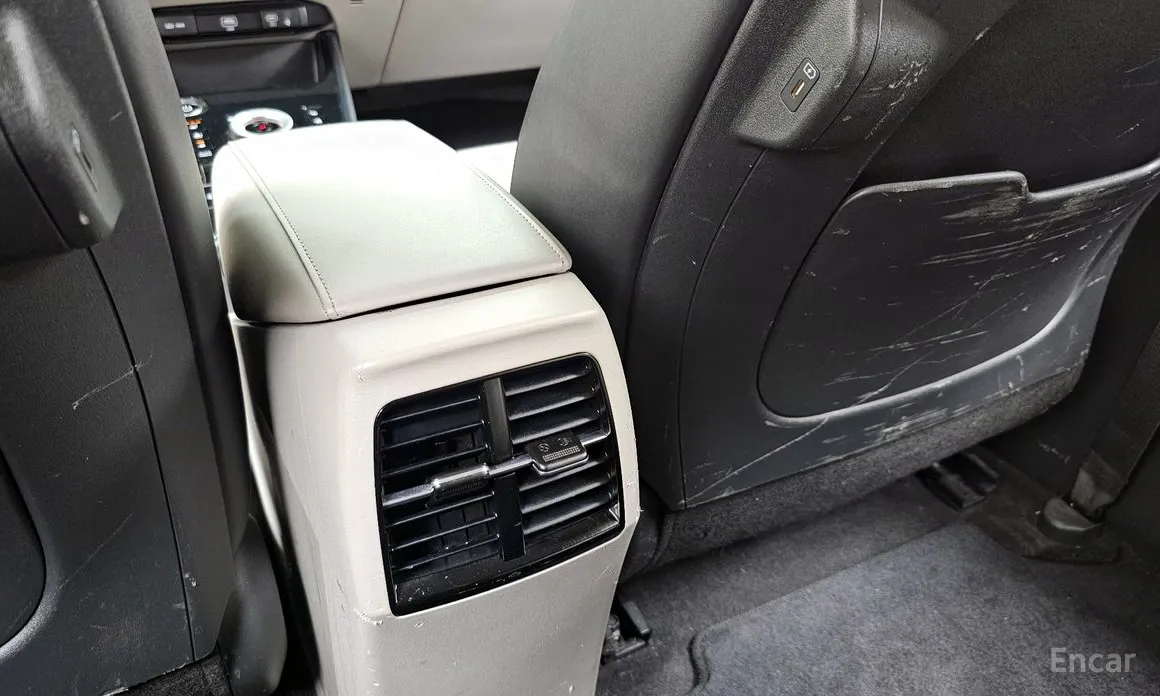 Фото 19 - Kia Niro