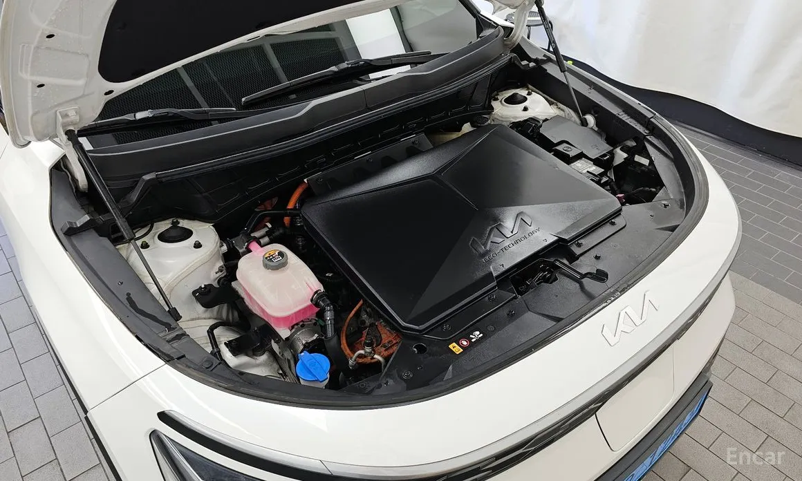 Фото 6 - Kia Niro