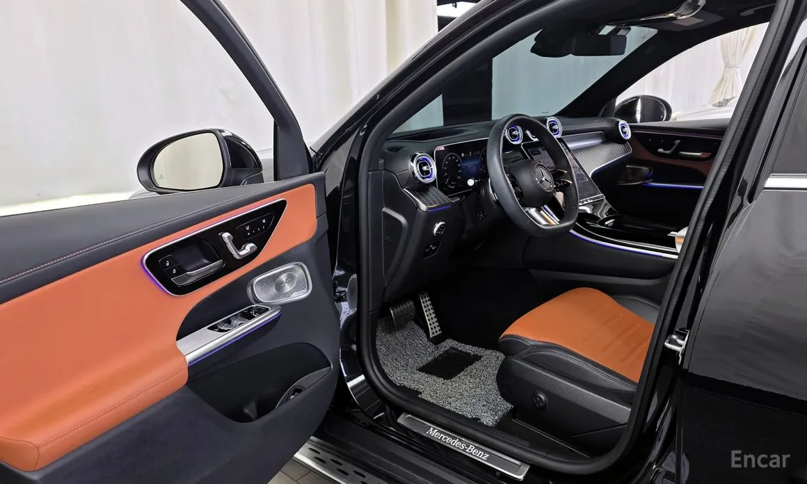 Фото 10 - Mercedes-Benz GLC-Class