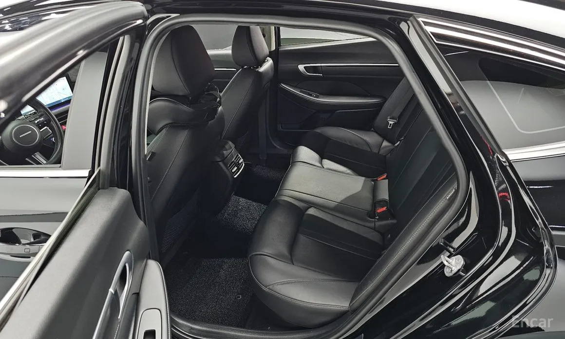 Фото 12 - Hyundai Sonata