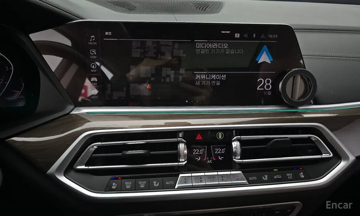 Фото 16 - BMW X5