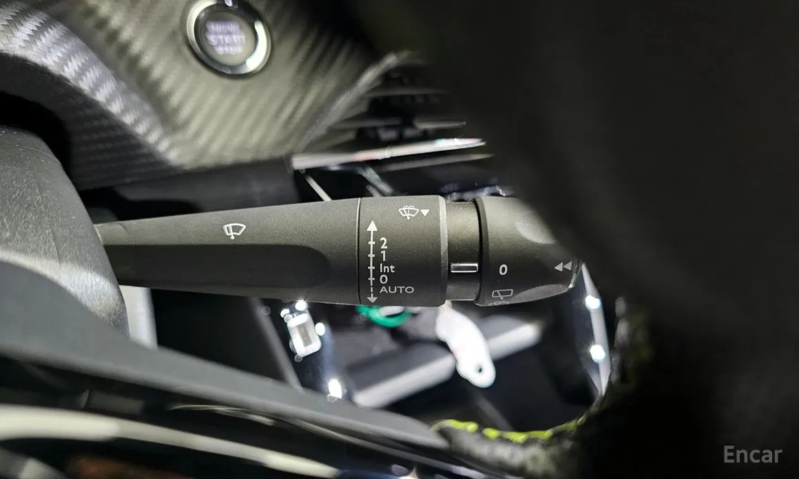 Фото 17 - Peugeot 208