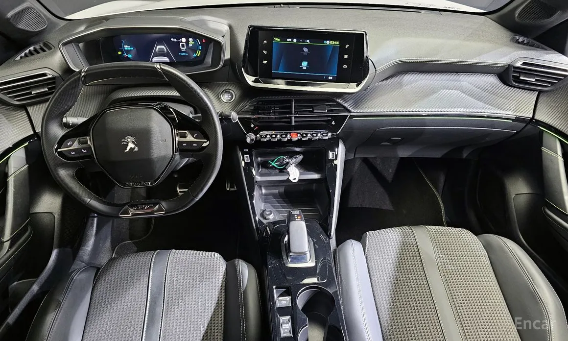 Фото 7 - Peugeot 208