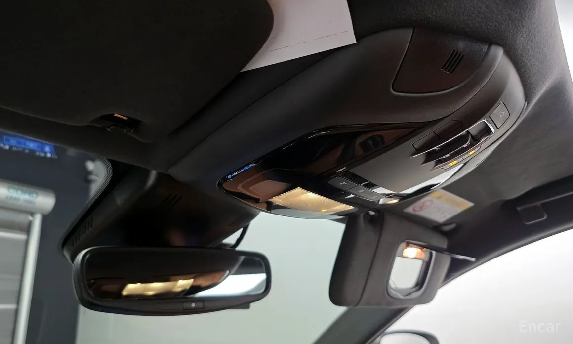 Фото 17 - Maserati Ghibli