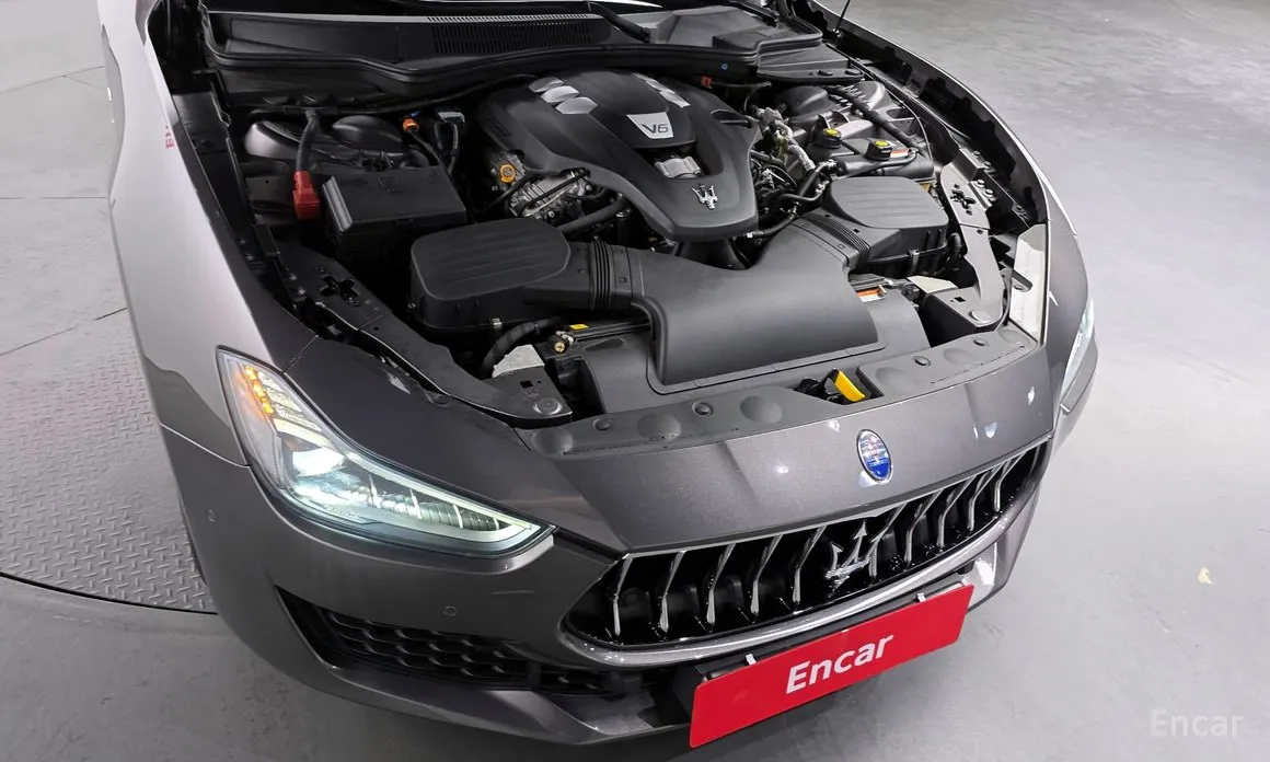 Фото 6 - Maserati Ghibli