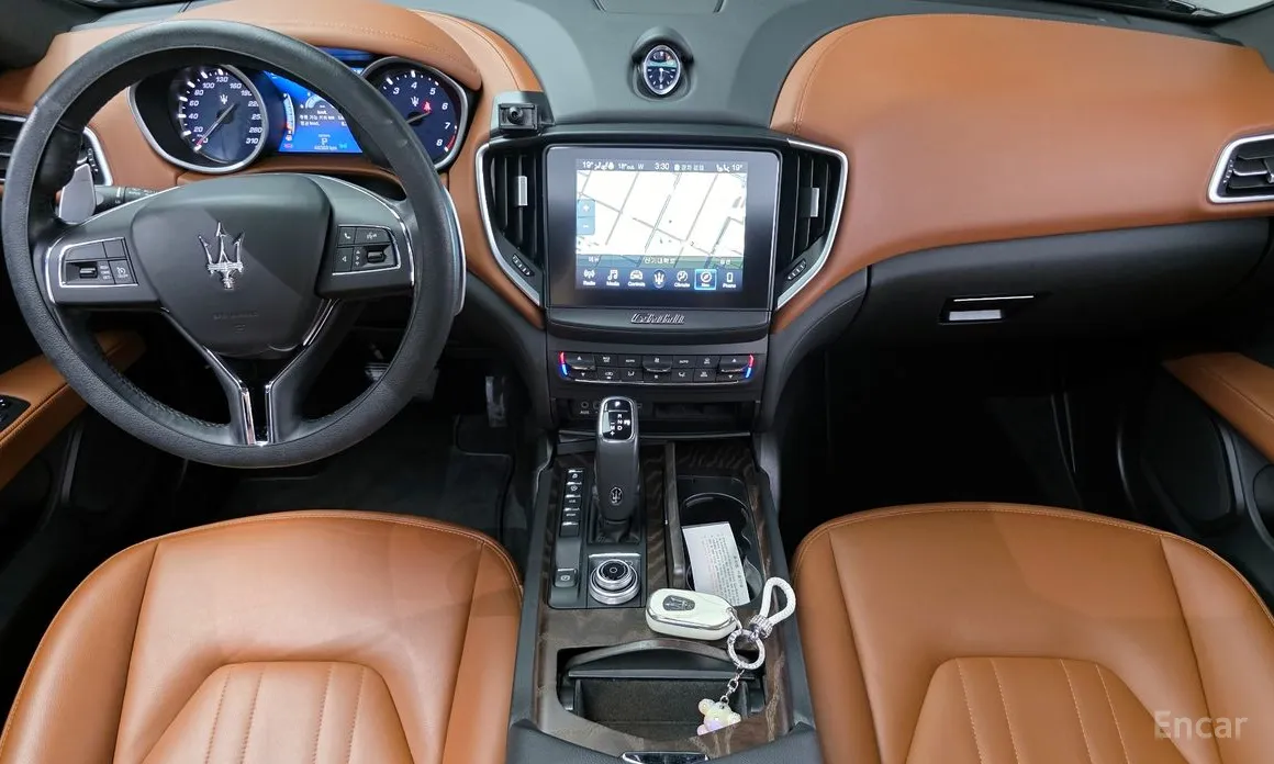 Фото 7 - Maserati Ghibli