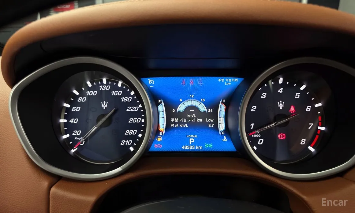 Фото 8 - Maserati Ghibli