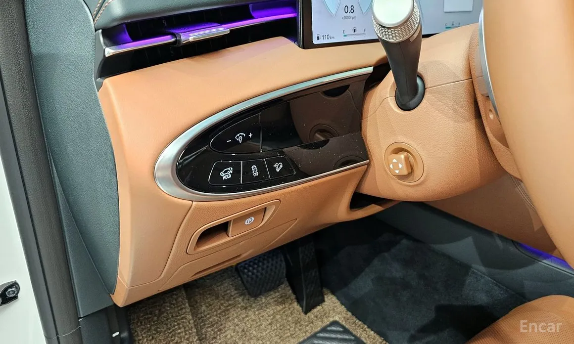 Фото 16 - Genesis GV70