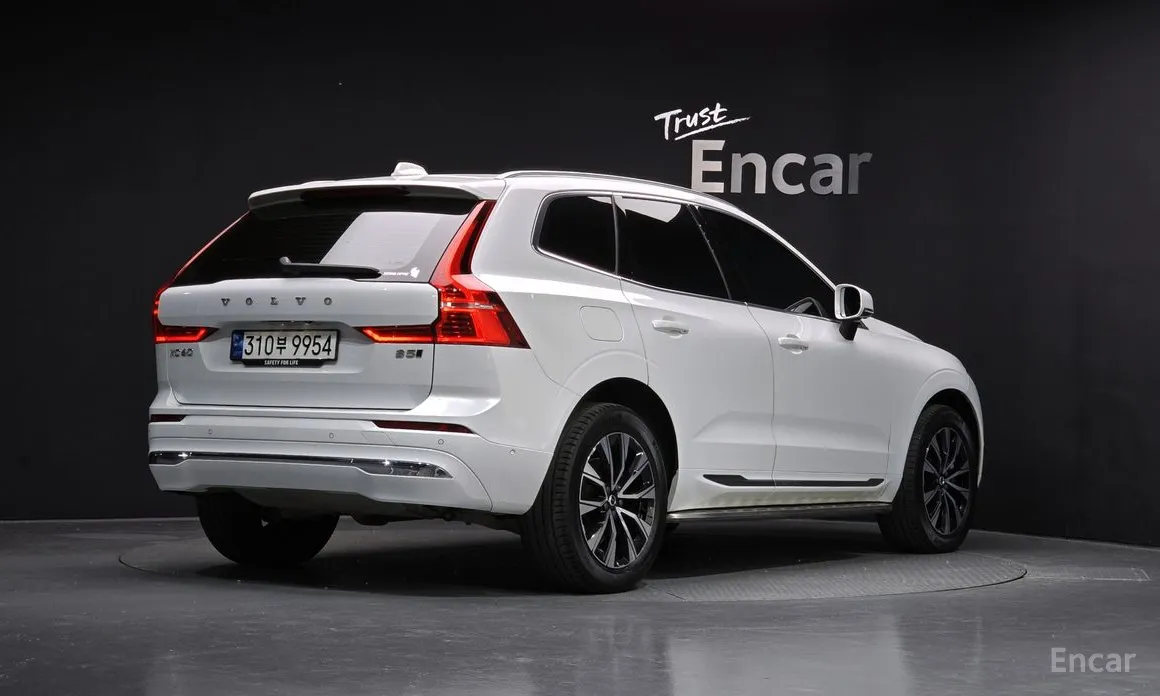 Фото 2 - Volvo XC60