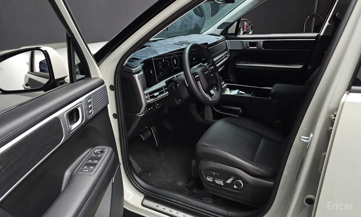 Фото 11 - Hyundai Santa Fe