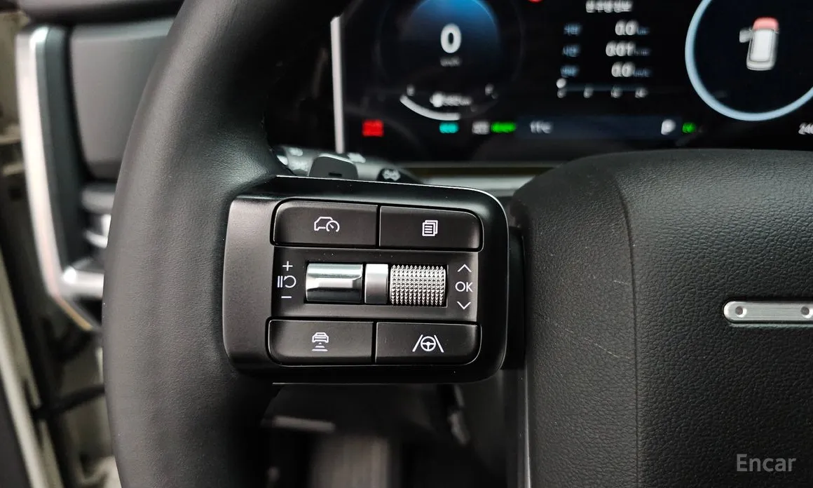 Фото 19 - Hyundai Santa Fe