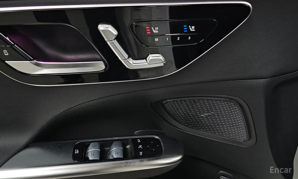 Фото 13 - Mercedes-Benz C-Class