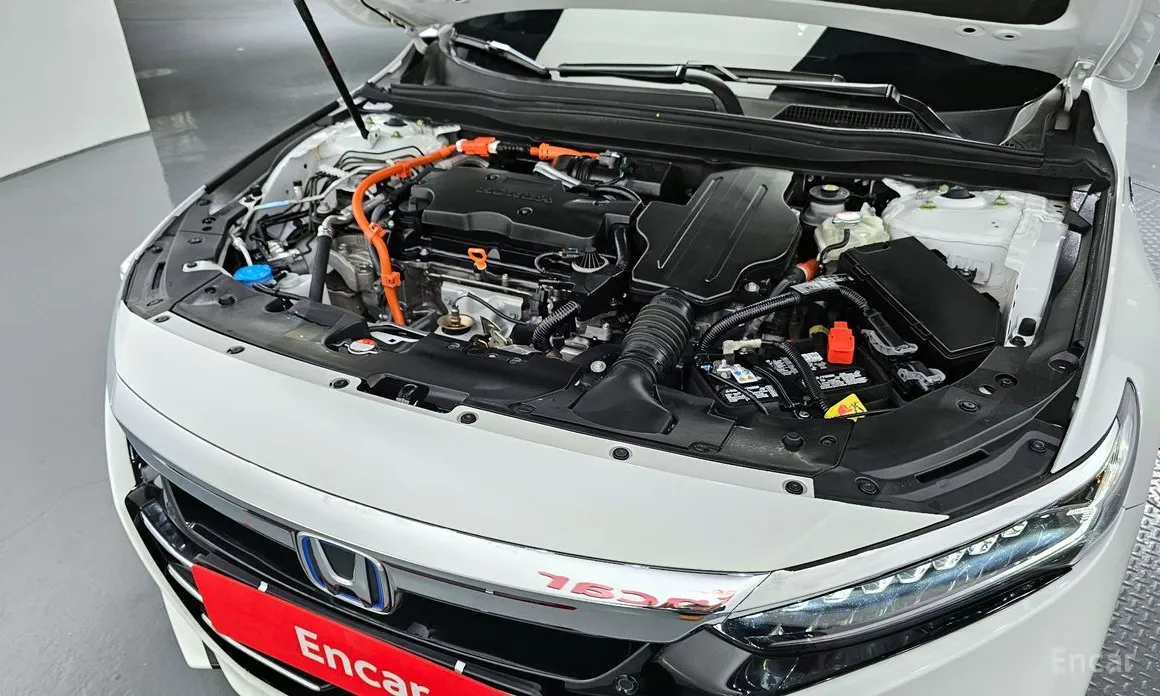 Фото 6 - Honda Accord