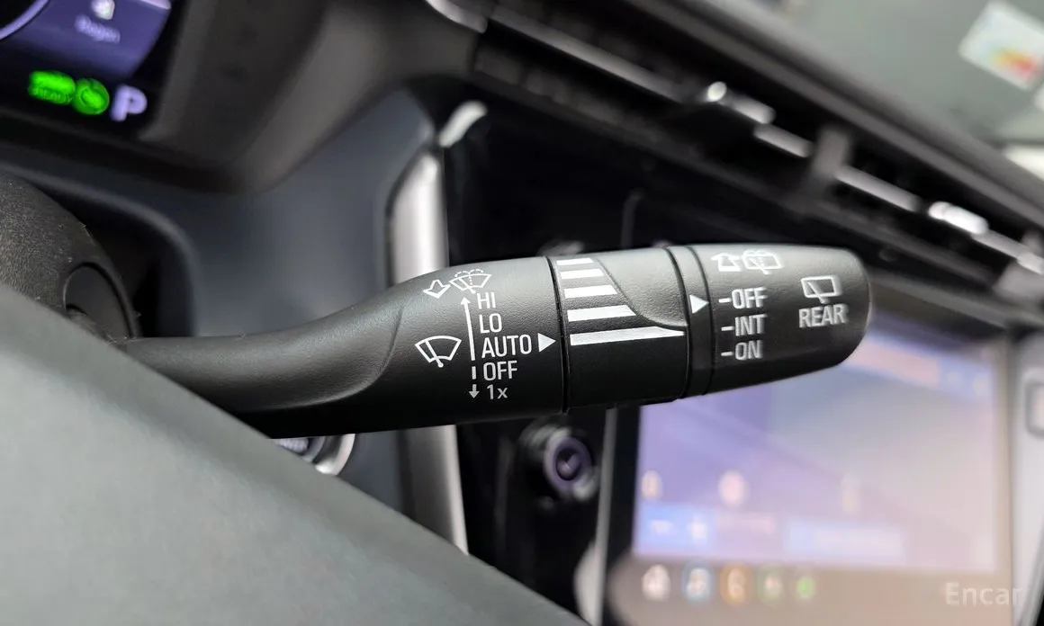 Фото 15 - Chevrolet Bolt EUV