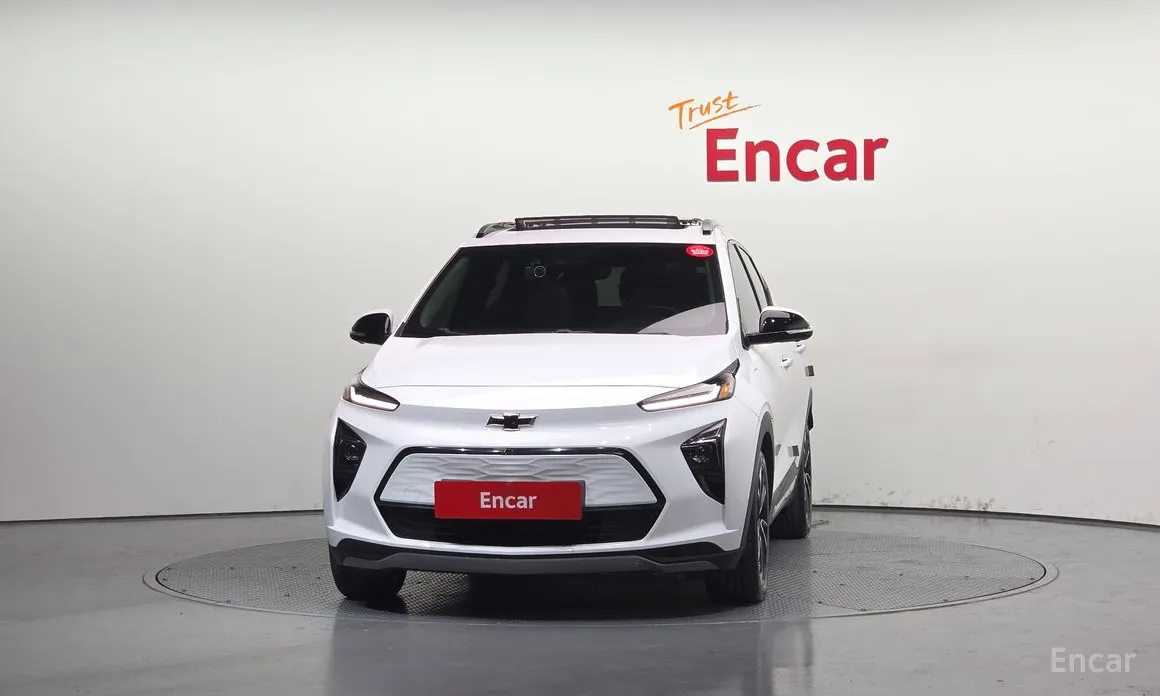 Фото 3 - Chevrolet Bolt EUV