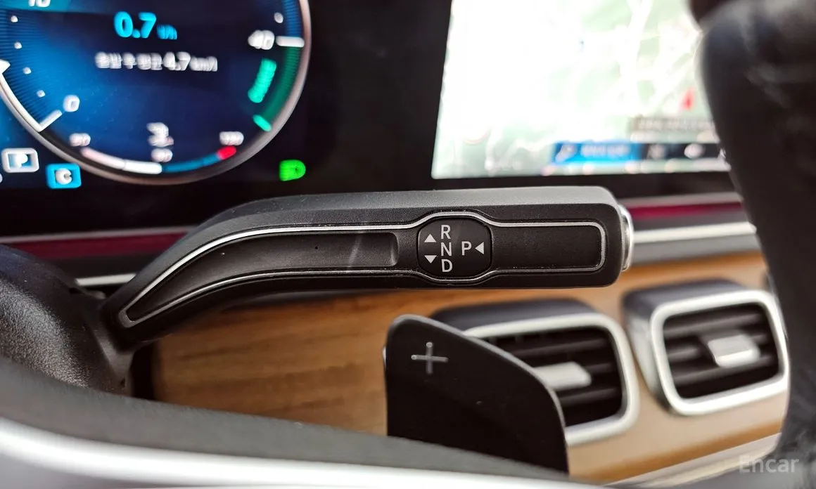 Фото 9 - Mercedes-Benz GLS-Class