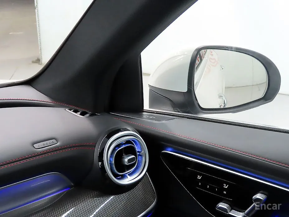 Фото 16 - Mercedes-Benz GLC-Class