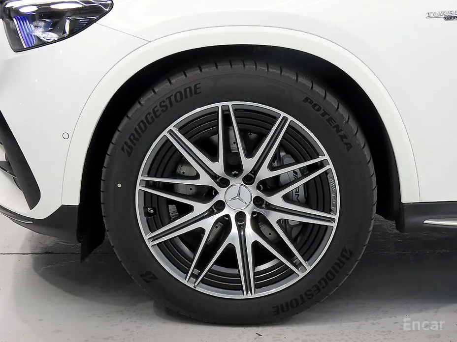 Фото 20 - Mercedes-Benz GLC-Class