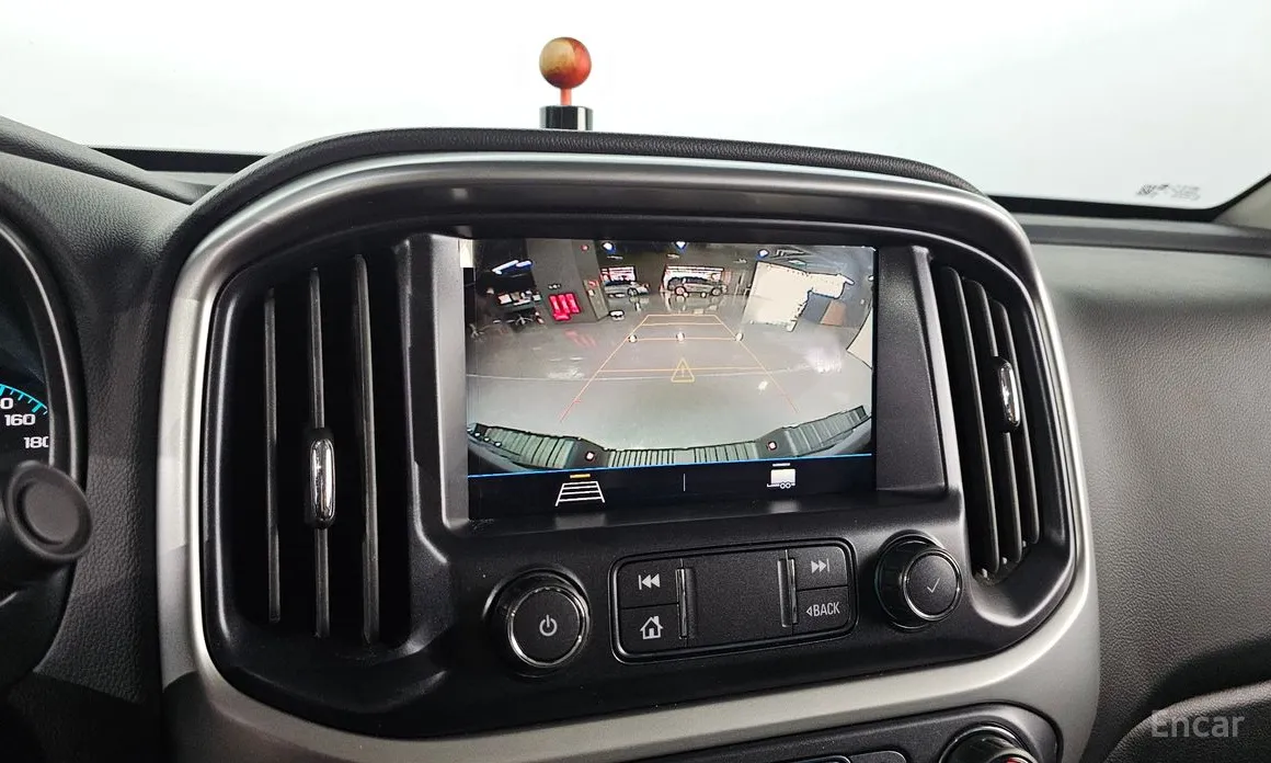 Фото 19 - Chevrolet Colorado