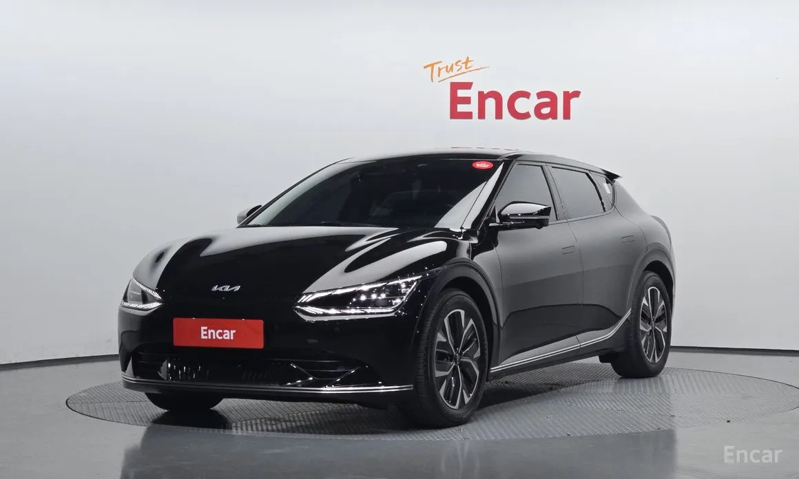 Фото 1 - Kia EV6