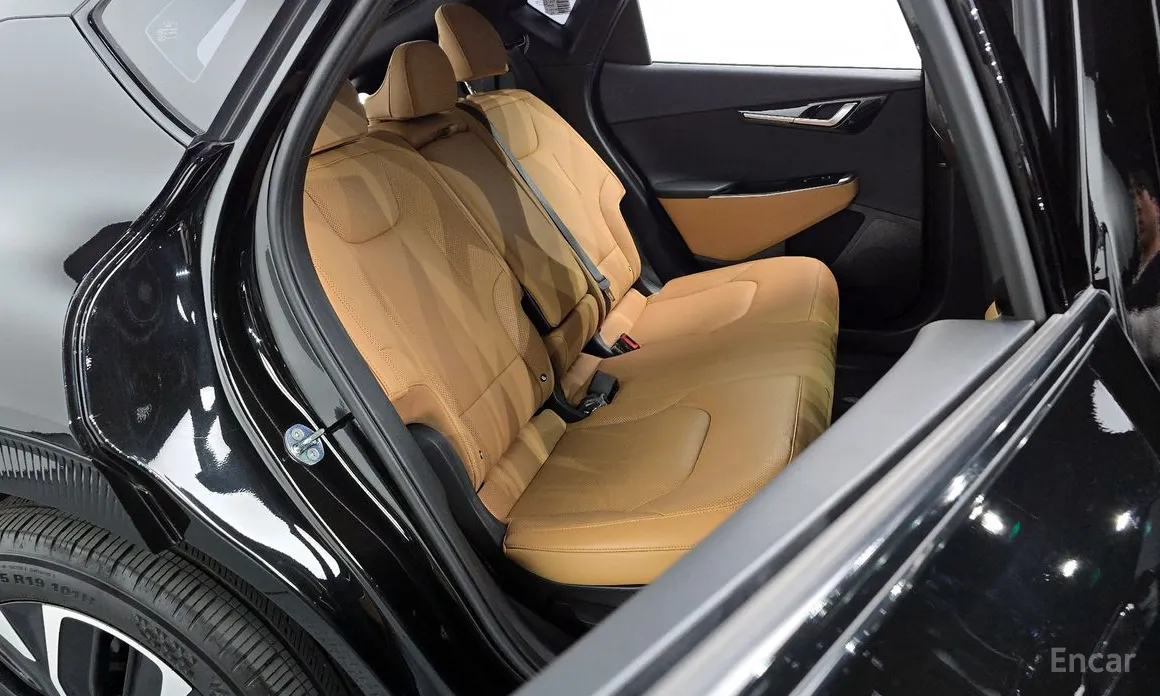 Фото 12 - Kia EV6